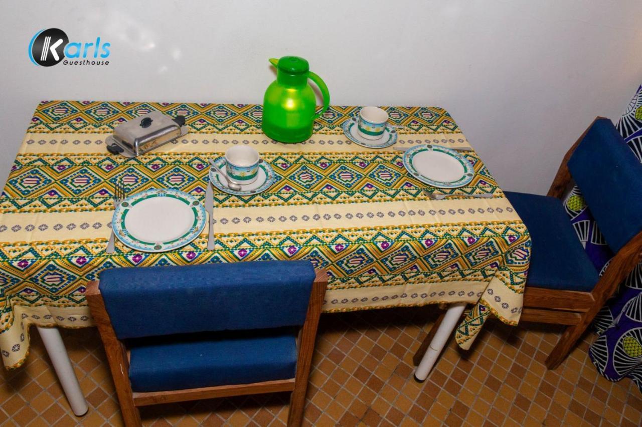 Karls Guesthouse Cotonou Eksteriør billede