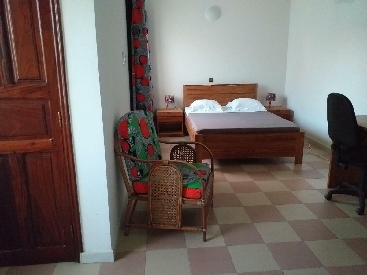 Karls Guesthouse Cotonou Eksteriør billede